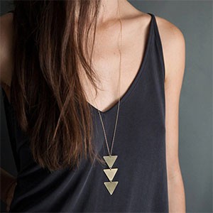 New Fanshion Gold Color Long Chain Choker Triangle Pendent Necklace