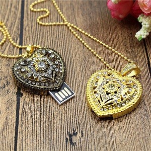 beautiful crystal heart Pendrive
